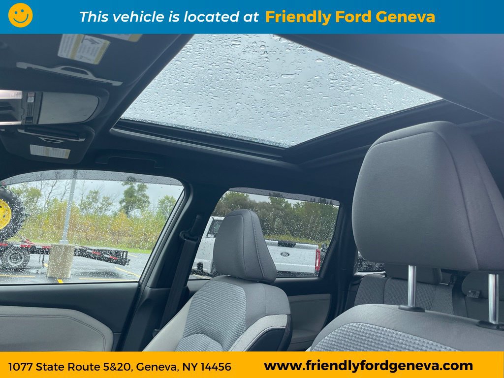 Used 2025 Subaru Forester Premium AWD/4WD image 27