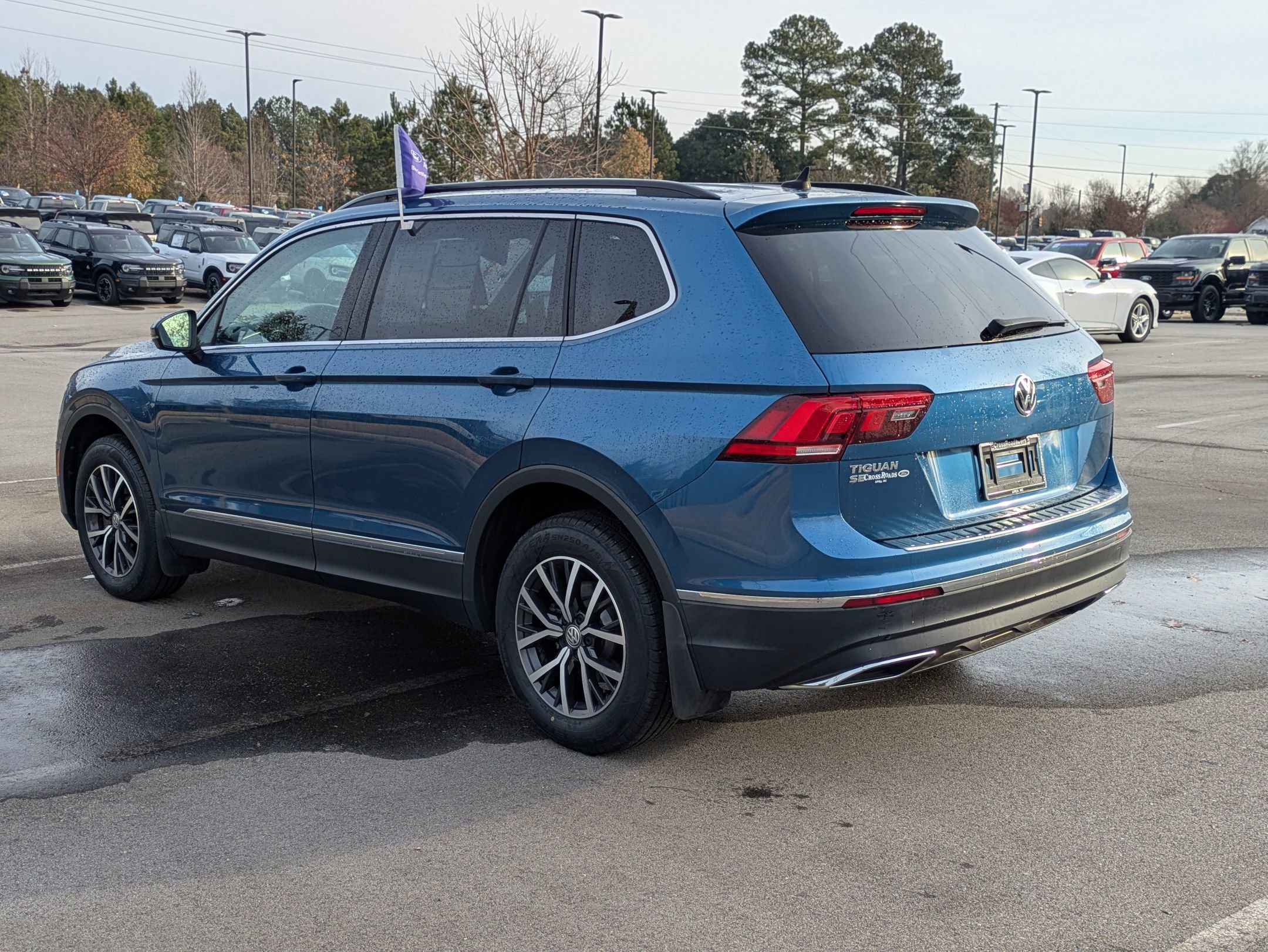 Used 2020 Volkswagen Tiguan SE image 6