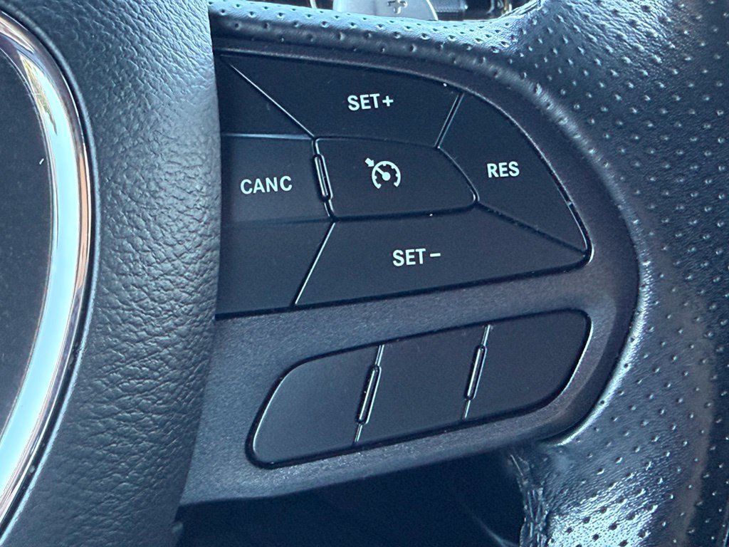 Used 2023 Dodge Durango R/T w/ Blacktop Package AWD/4WD image 40