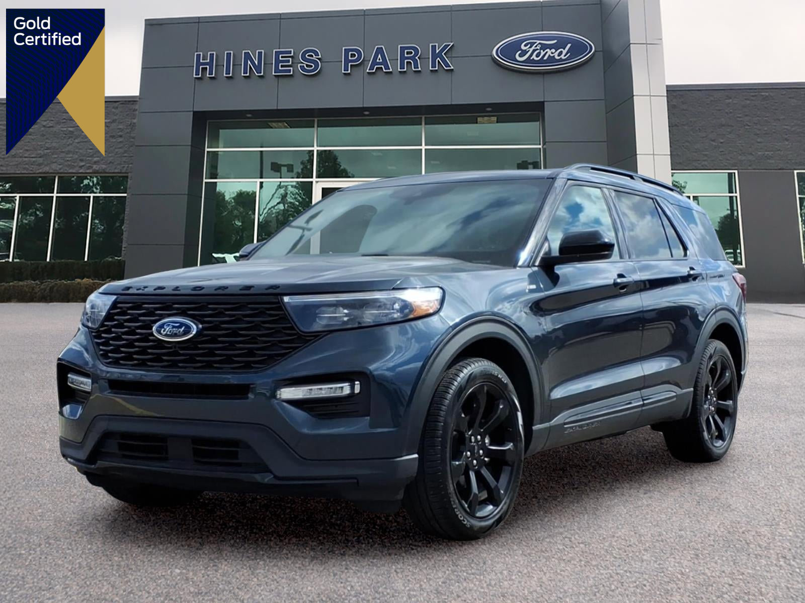 Certified 2024 Ford Explorer ST-Line w/ Class IV Trailer Tow Package