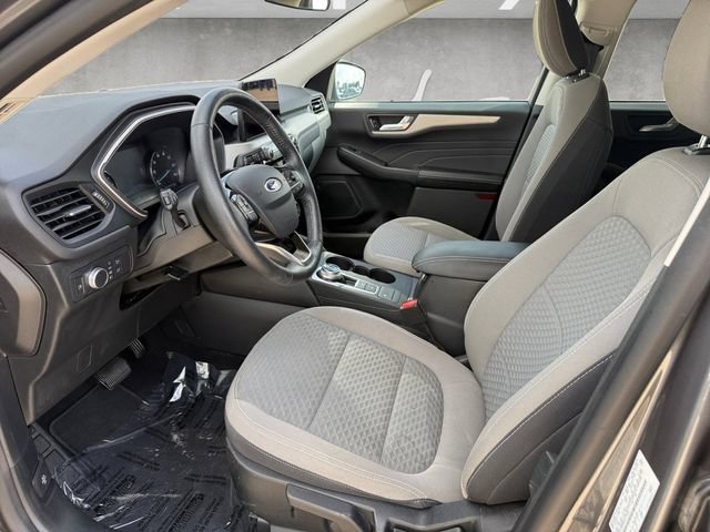 Certified 2021 Ford Escape SE w/ Cold Weather Package FWD image 20
