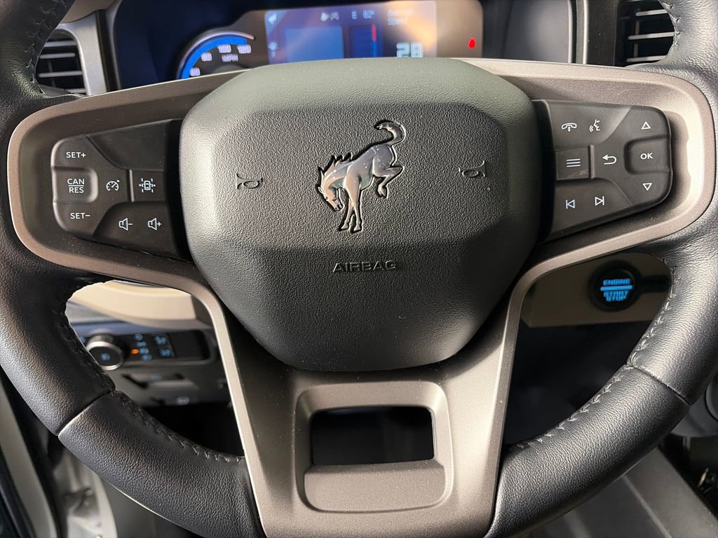 Certified 2022 Ford Bronco Wildtrak AWD/4WD image 16
