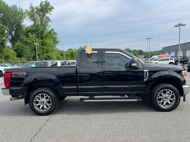 Certified 2022 Ford F350 Lariat w/ Lariat Value Package AWD/4WD image 8
