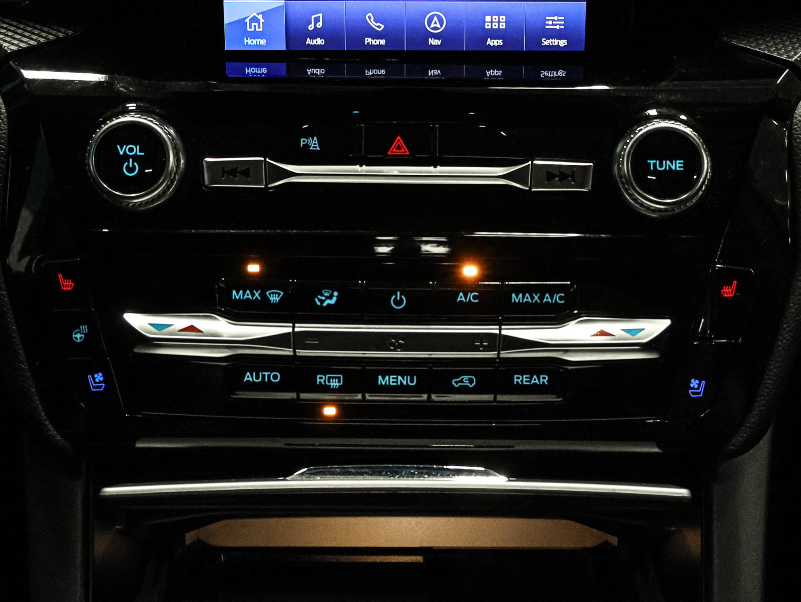 Certified 2023 Ford Explorer ST w/ Equipment Group 401A AWD/4WD image 28