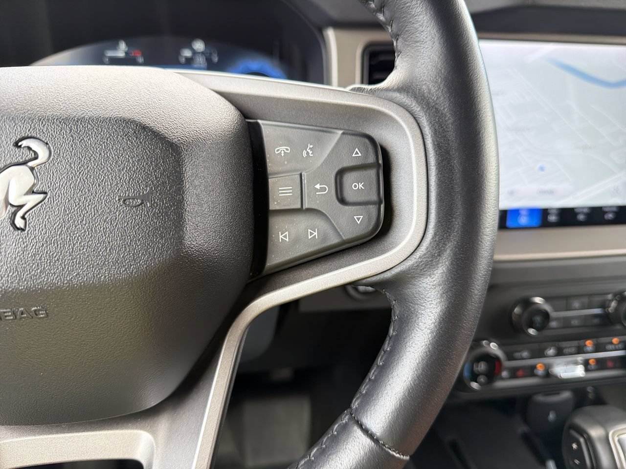 Certified 2025 Ford Bronco Outer Banks AWD/4WD image 27