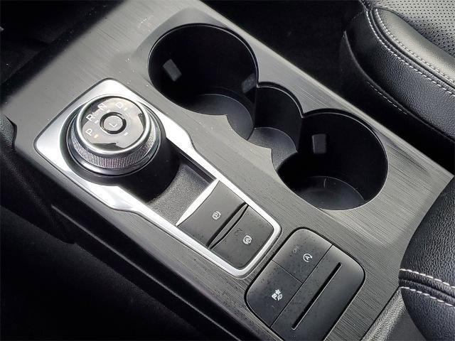 Certified 2022 Ford Escape SEL w/ Technology Package image 18