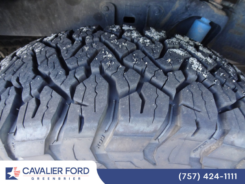 Used 2023 Toyota Tacoma TRD Off-Road AWD/4WD image 13