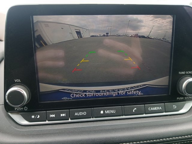 Used 2023 Nissan Rogue S FWD image 20