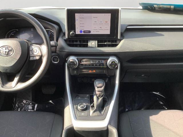 Used 2025 Toyota RAV4 XLE AWD/4WD image 18