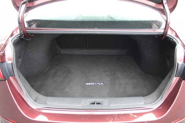 Used 2024 Nissan Sentra SV FWD image 17
