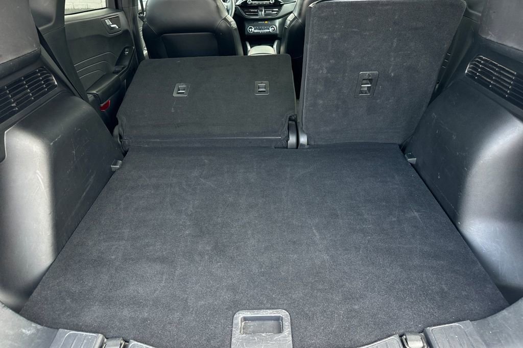 Certified 2023 Ford Escape ST-Line image 15