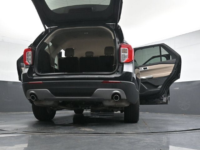 Certified 2024 Ford Explorer Limited AWD/4WD image 39