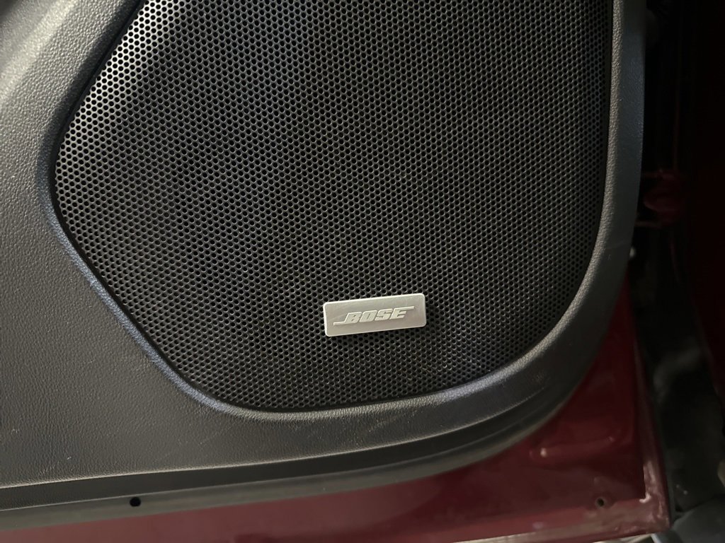 Used 2018 GMC Acadia SLT image 30