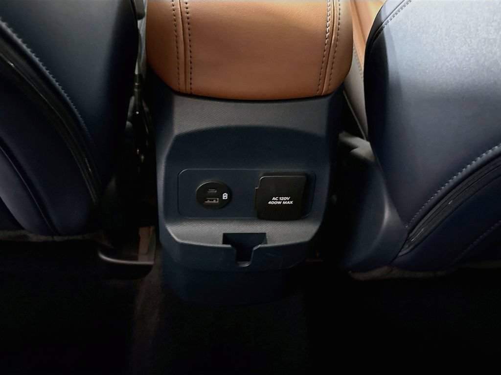 Certified 2024 Ford Maverick Lariat FWD image 26