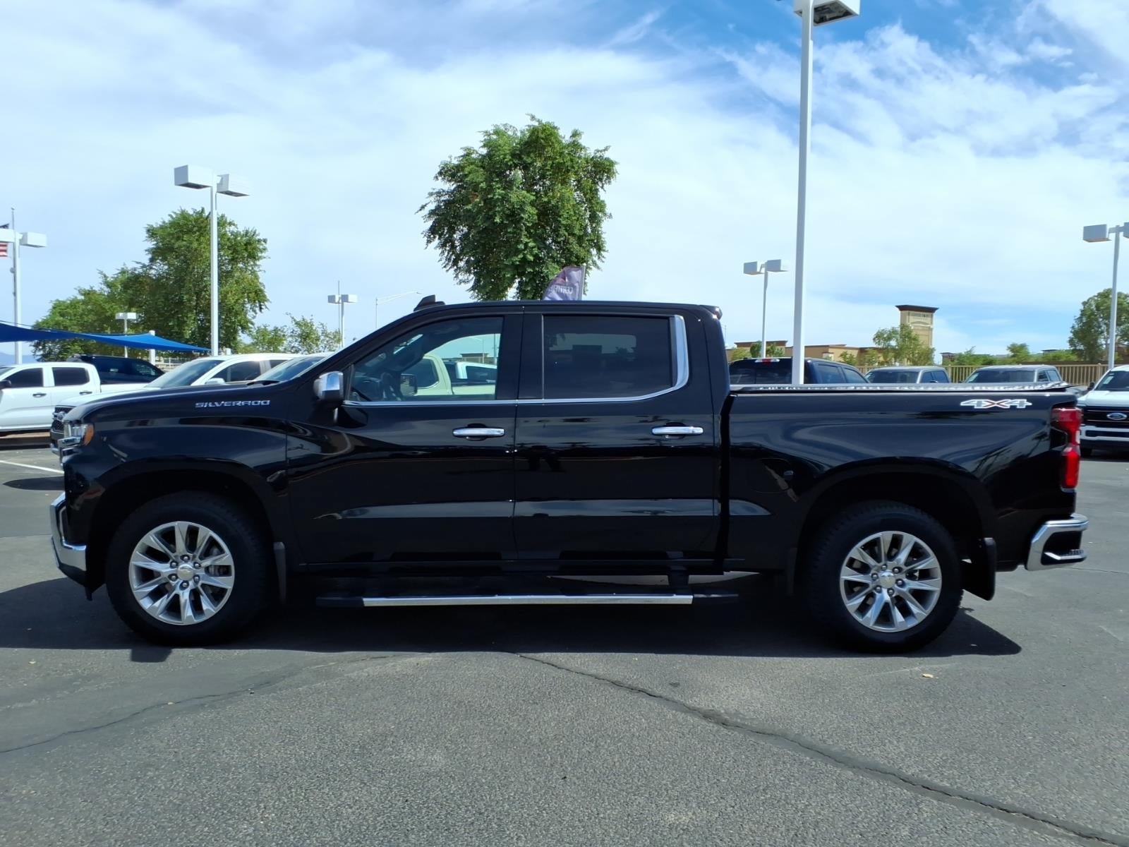 Used 2020 Chevrolet Silverado 1500 LTZ w/ LTZ Plus Package AWD/4WD image 7