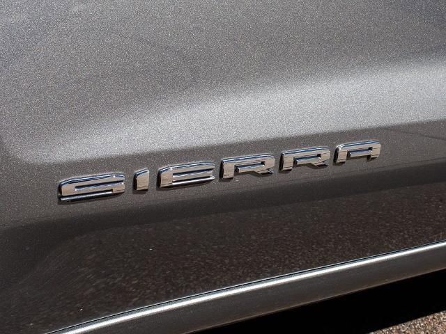 Used 2023 GMC Sierra 1500 SLE image 11