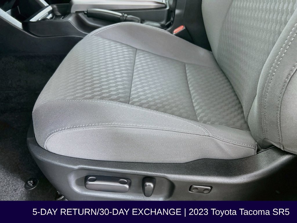 Used 2023 Toyota Tacoma SR5 AWD/4WD image 24