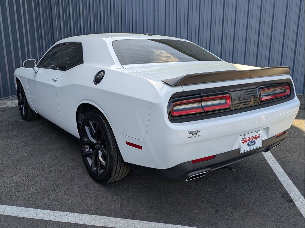 Used 2023 Dodge Challenger SXT w/ Blacktop Package image 4
