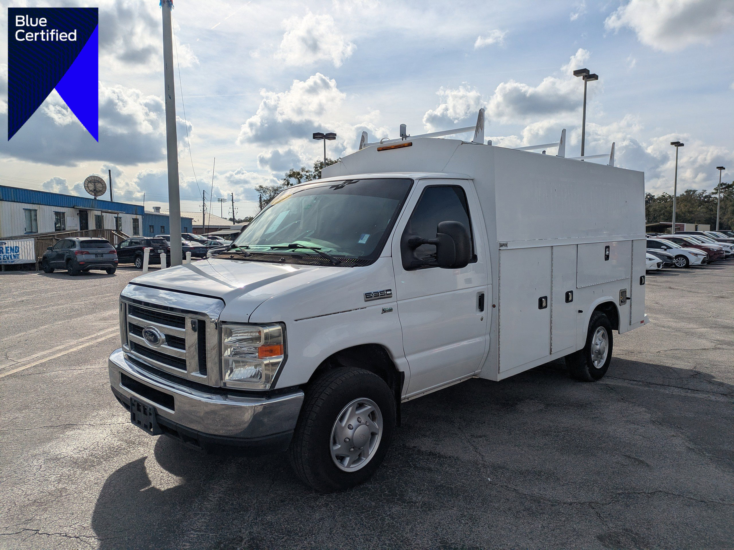 Certified 2017 Ford E-350 and Econoline 350 Super Duty w/ Power Windows & Locks Group