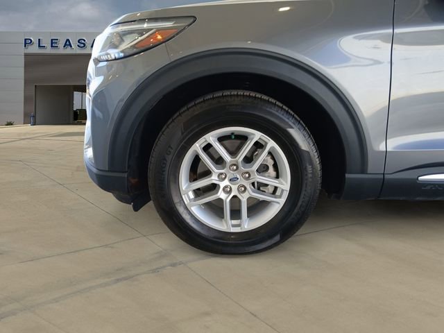 Certified 2025 Ford Explorer Active w/ Active Comfort Package image 14
