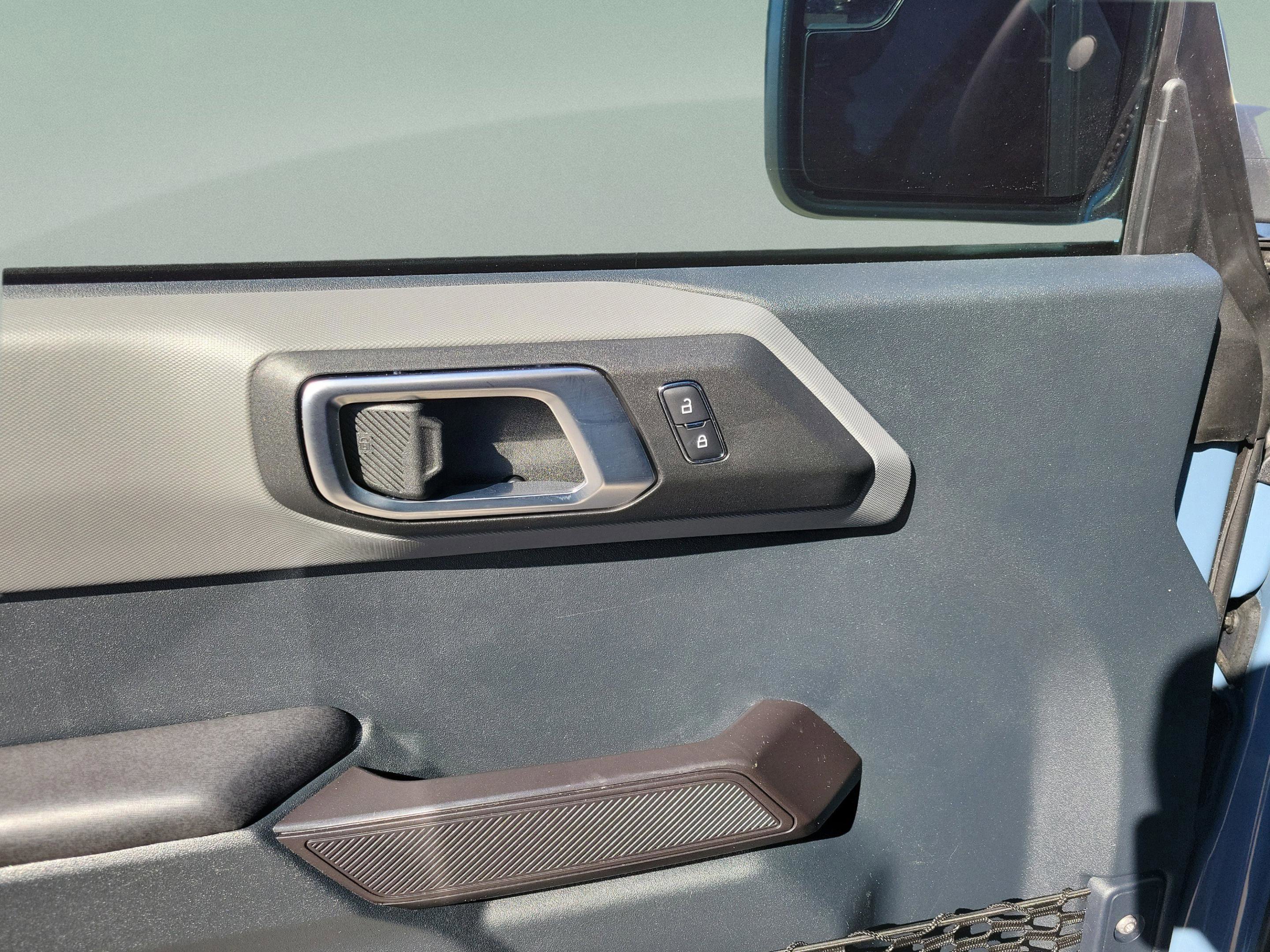 Certified 2024 Ford Bronco Black Diamond image 28