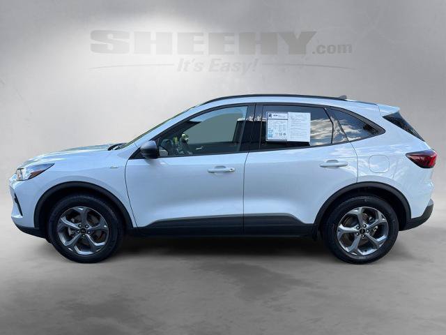 Certified 2026 Ford Escape ST-Line AWD/4WD image 14