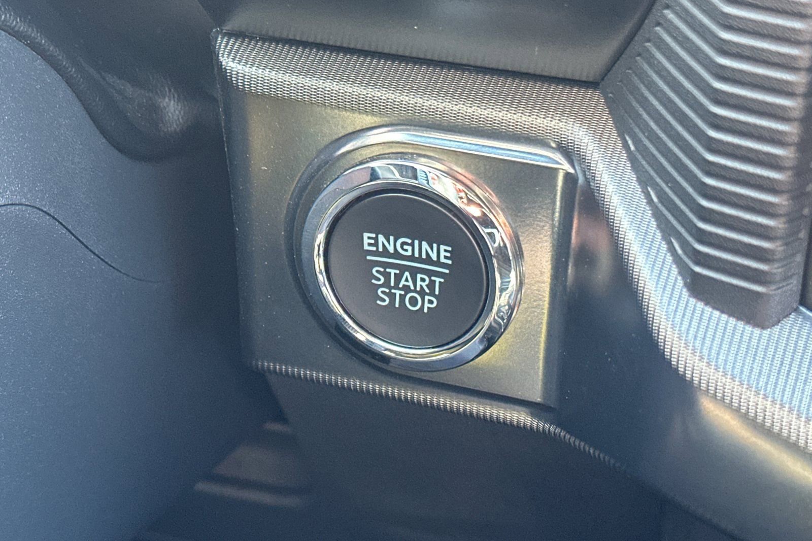 Certified 2025 Ford F150 Raptor AWD/4WD image 23