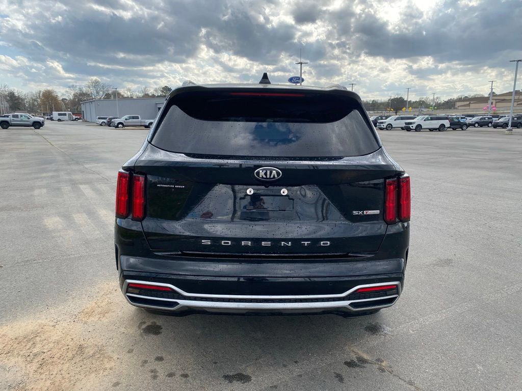 Used 2021 Kia Sorento SX image 4
