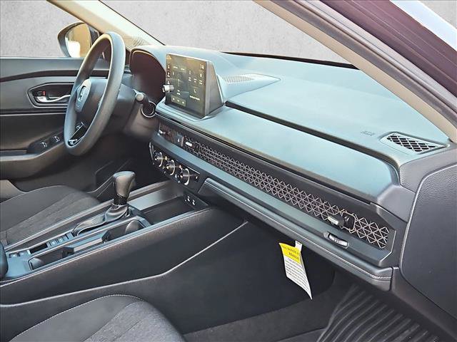 Used 2026 Honda Accord SE image 19