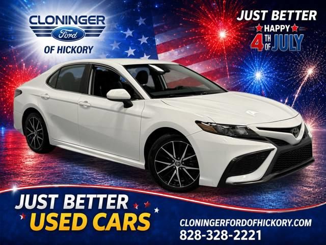 Used 2023 Toyota Camry SE