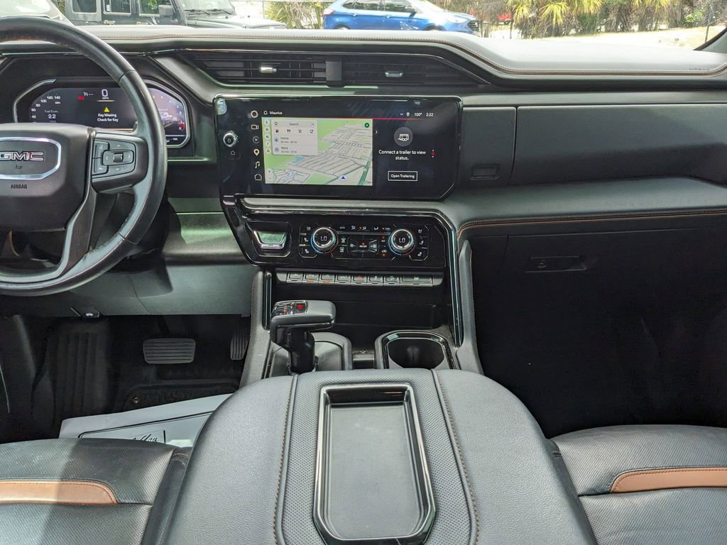 Used 2022 GMC Sierra 1500 AT4 w/ AT4 Premium Package AWD/4WD image 13