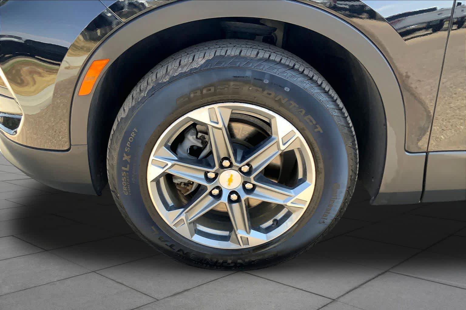 Used 2024 Chevrolet Blazer LT w/ Convenience Package FWD image 11