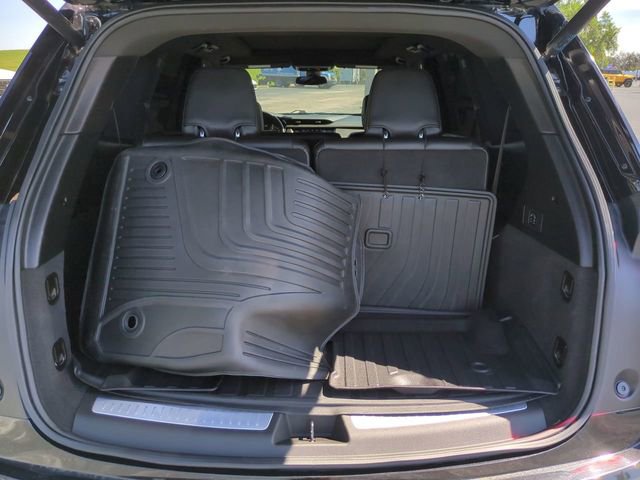 Used 2025 Cadillac XT6 Luxury image 13