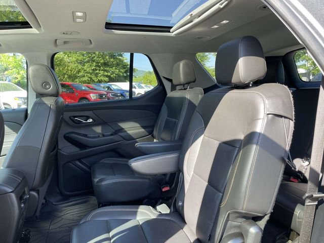 Used 2021 Chevrolet Traverse RS AWD/4WD image 18