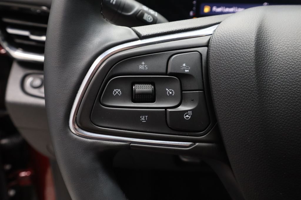 Used 2025 Buick Envista Avenir FWD image 25