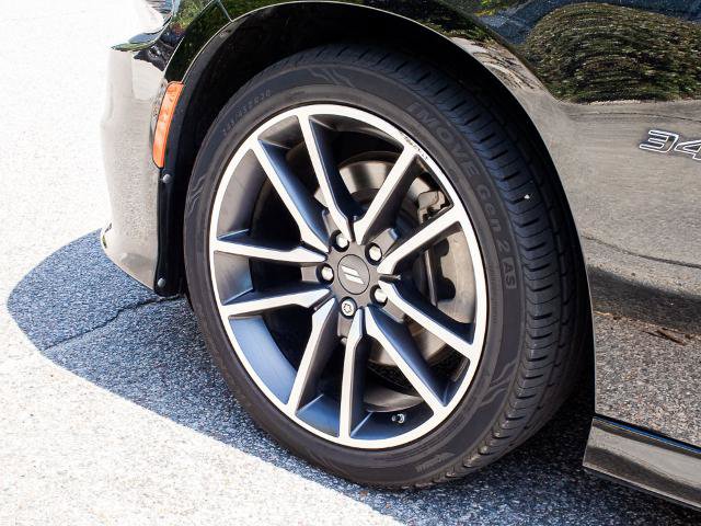 Used 2023 Dodge Charger R/T w/ Plus Group RWD image 5