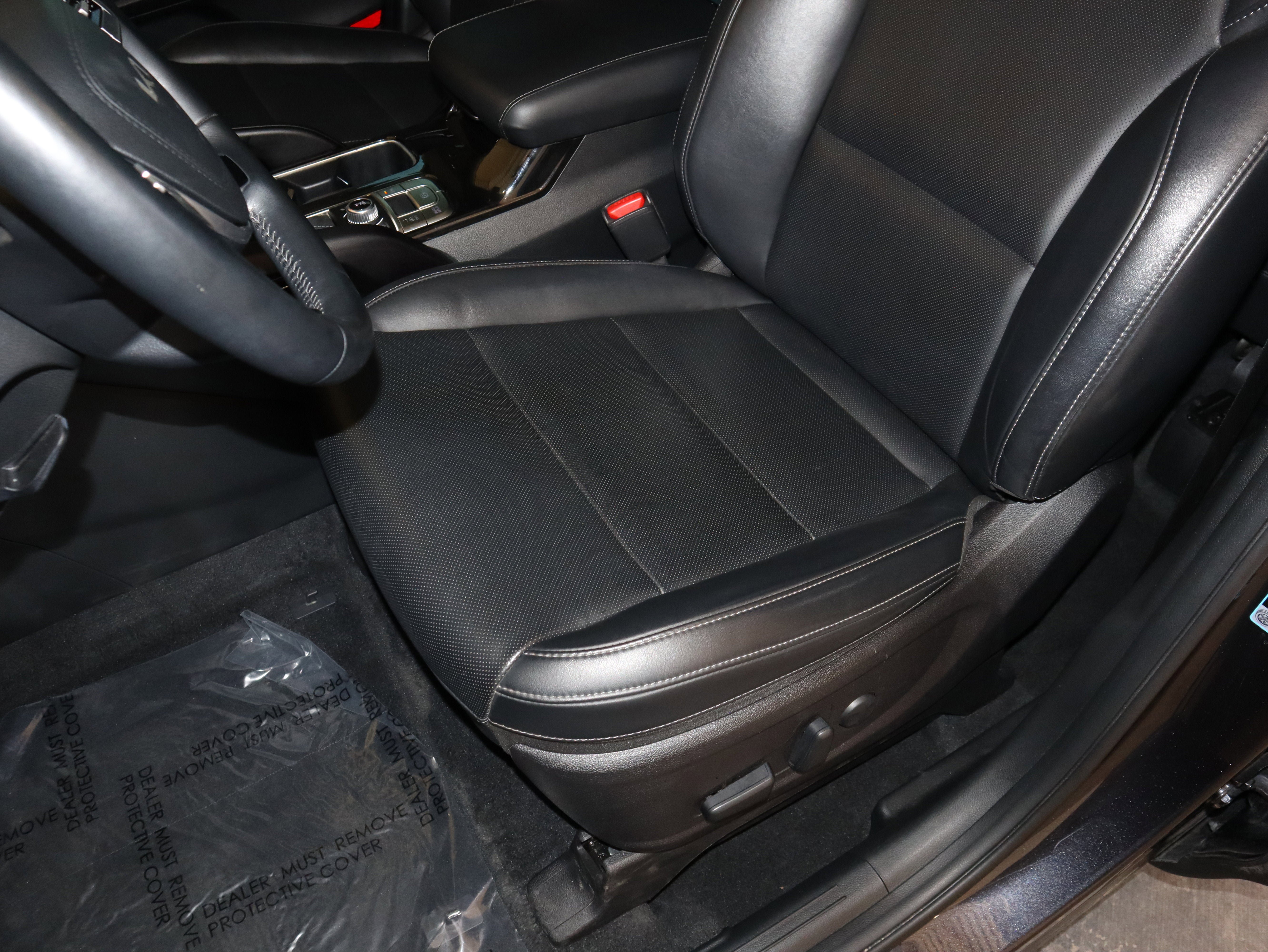 Used 2025 Kia Telluride S AWD/4WD image 36