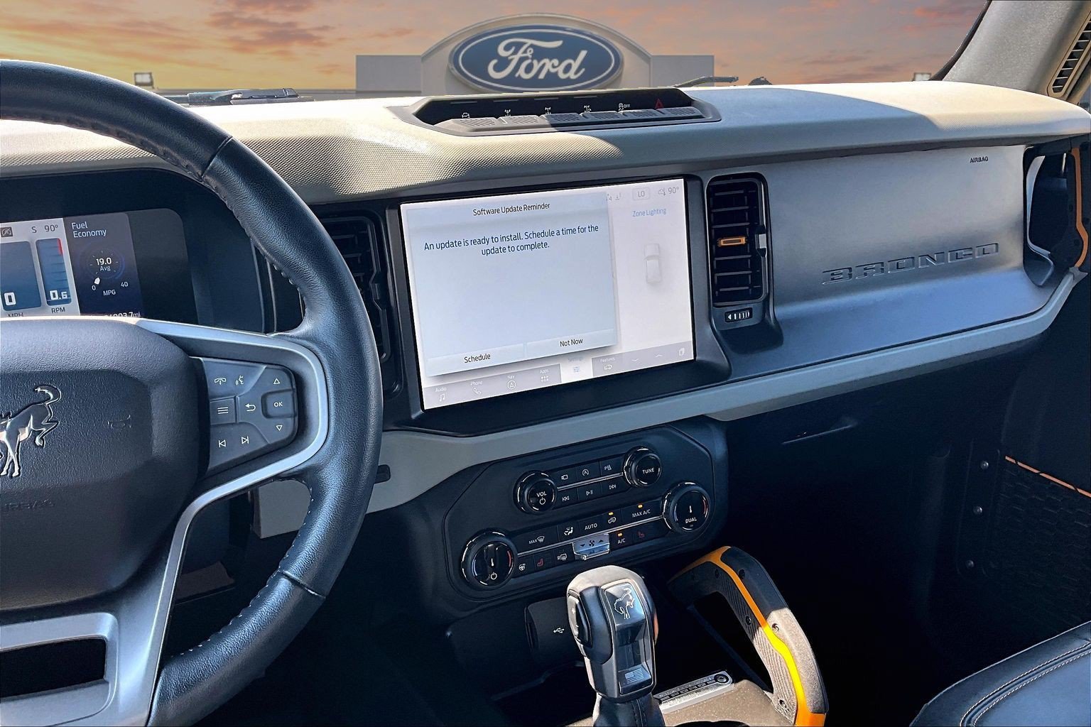 Certified 2022 Ford Bronco Badlands AWD/4WD image 6