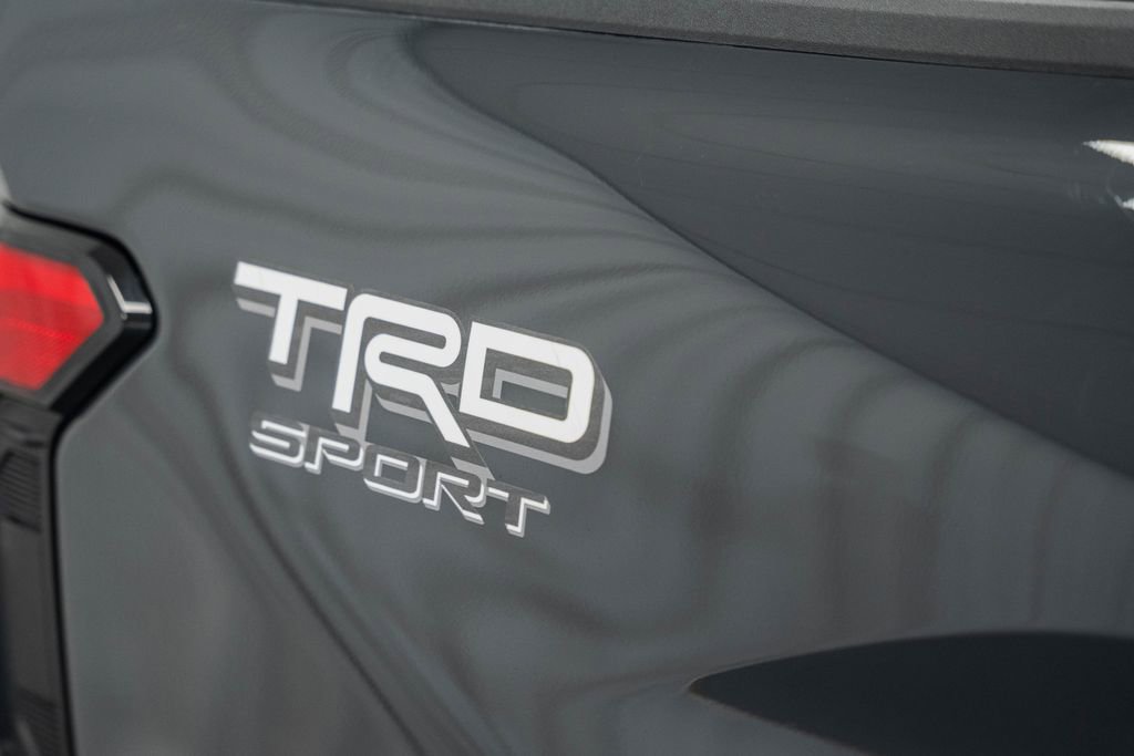 Used 2025 Toyota Tacoma TRD Sport AWD/4WD image 25