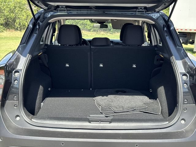 Used 2026 Nissan Kicks SV FWD image 22
