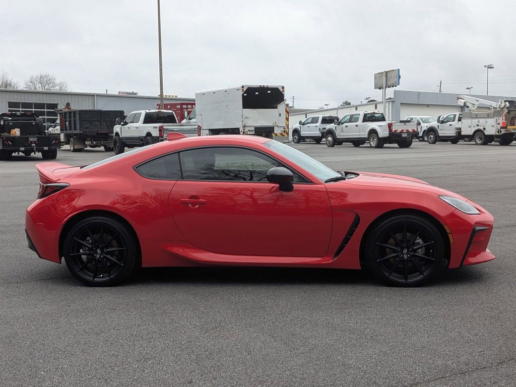 Used 2025 Toyota GR86 Premium image 6