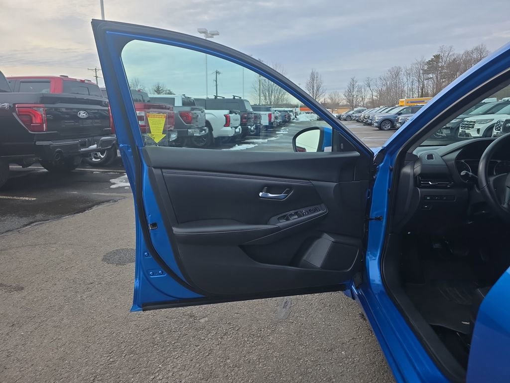 Used 2020 Nissan Sentra SV image 19