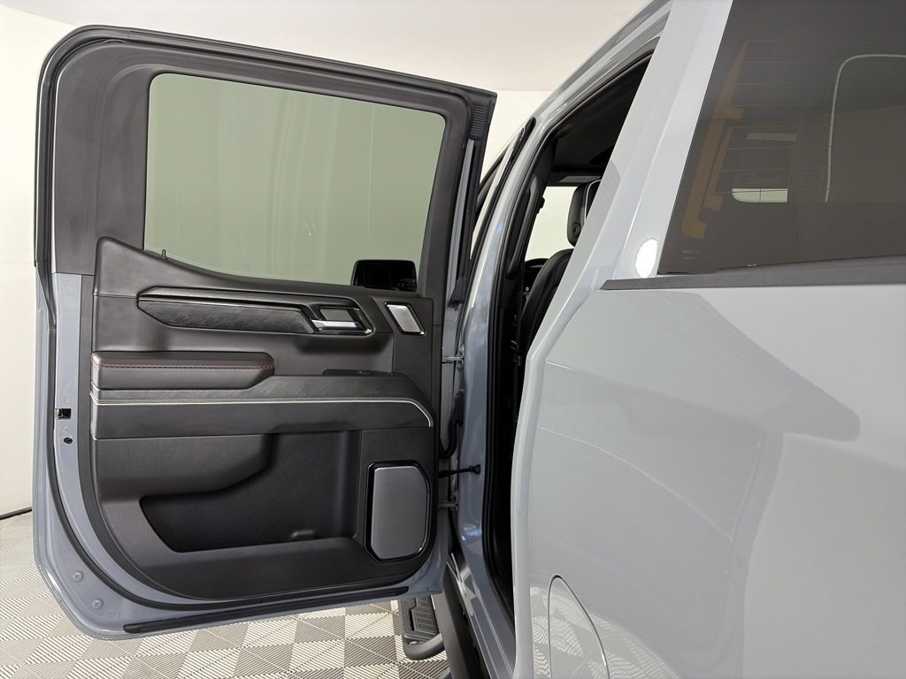 Used 2024 GMC Sierra 1500 AT4X w/ AT4X AEV Edition image 12