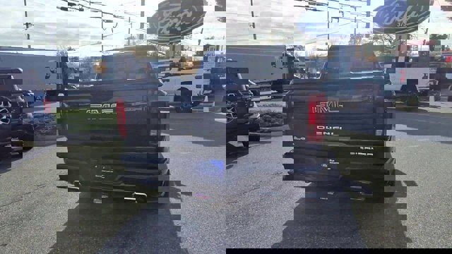 Used 2023 GMC Sierra 1500 Denali Ultimate image 7