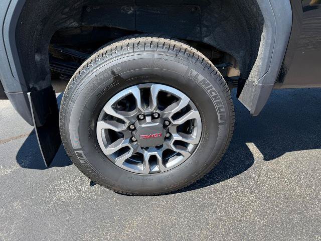 Used 2025 GMC Sierra 3500 SLE w/ SLE Convenience Package AWD/4WD image 27