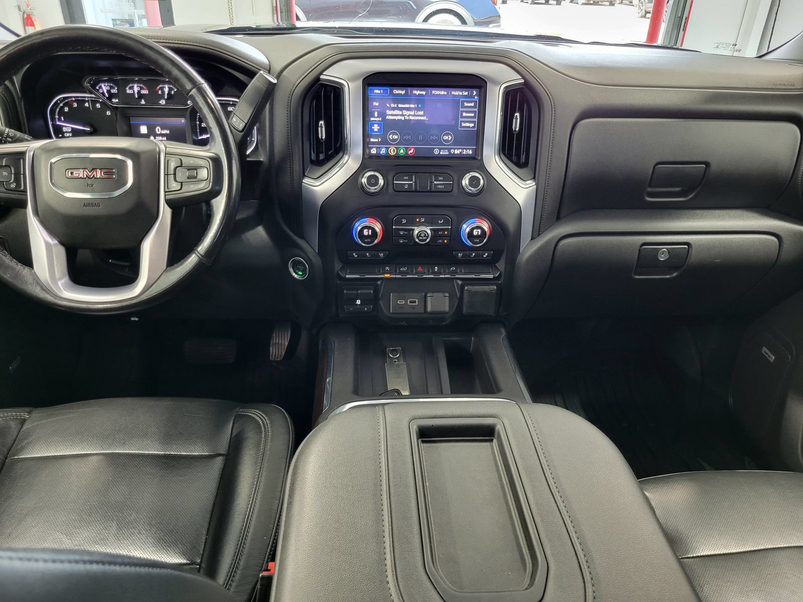 Used 2020 GMC Sierra 1500 SLT w/ SLT Premium Package AWD/4WD image 28