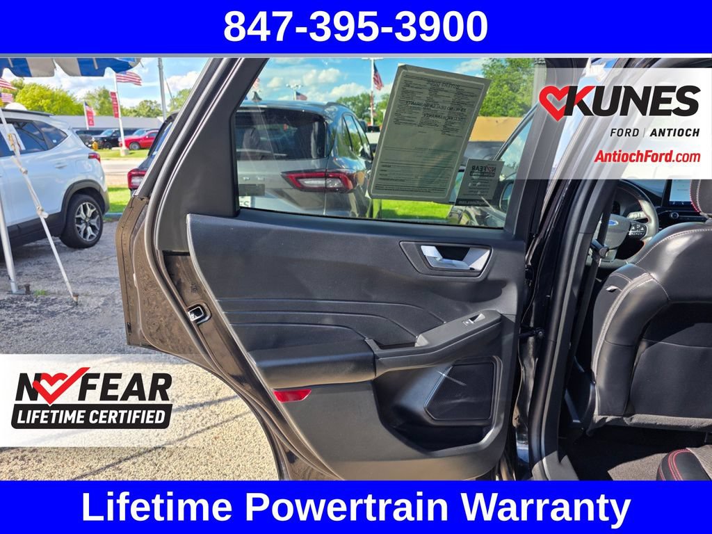 Certified 2025 Ford Escape ST-Line AWD/4WD image 30