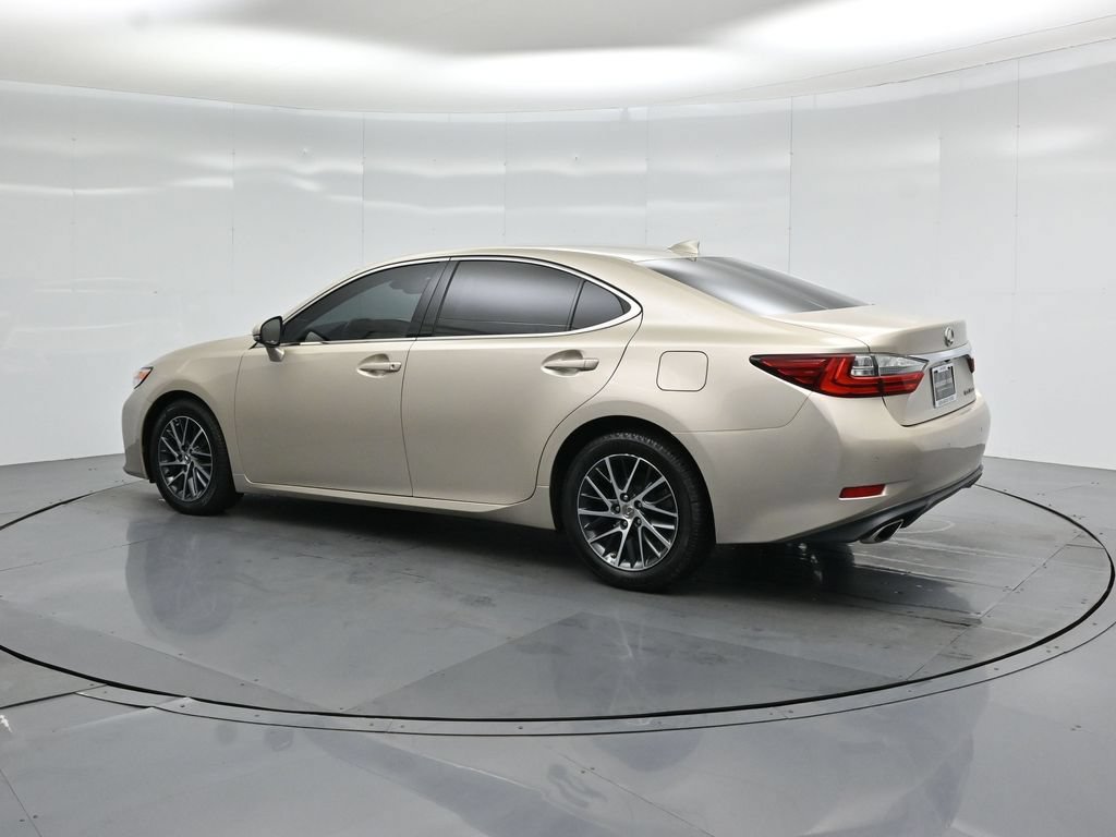 Used 2017 Lexus ES 350 w/ Navigation System Package FWD image 7