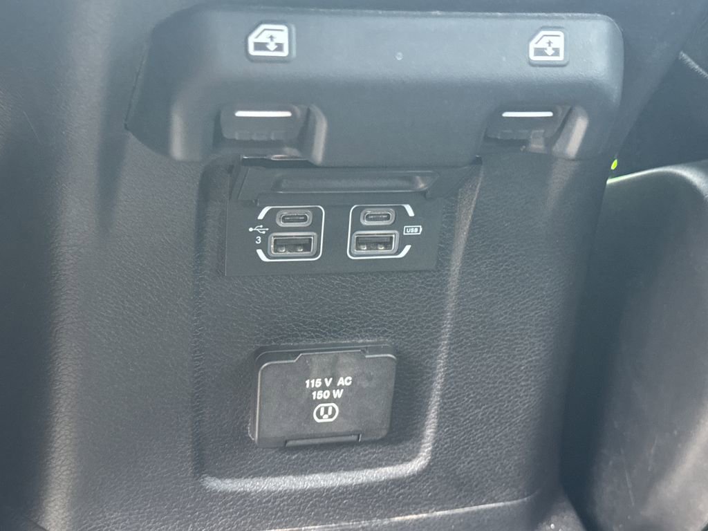 Used 2019 Jeep Wrangler Unlimited Sahara w/ Quick Order Package 24M Moab image 23