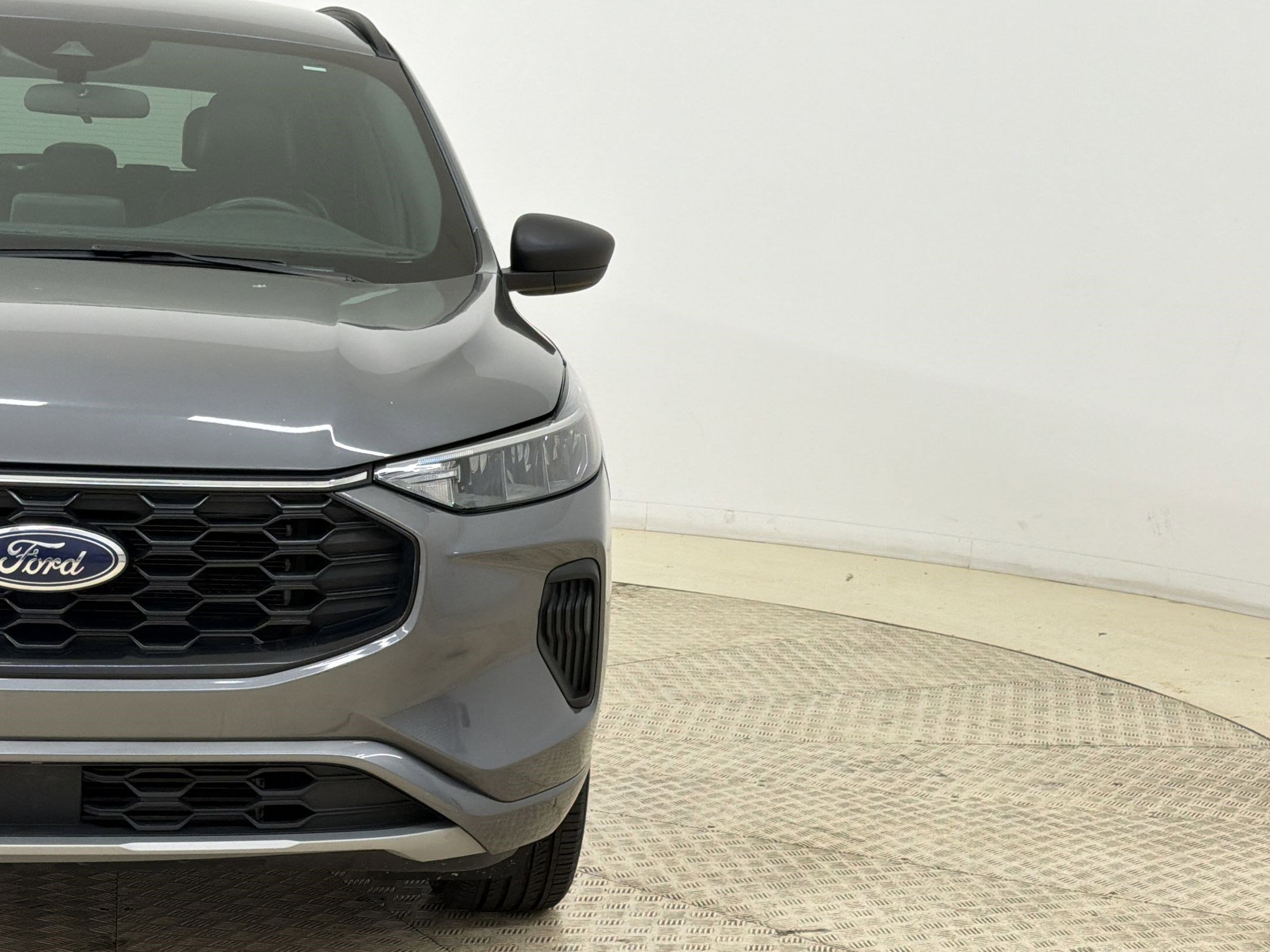 Certified 2024 Ford Escape ST-Line AWD/4WD image 19